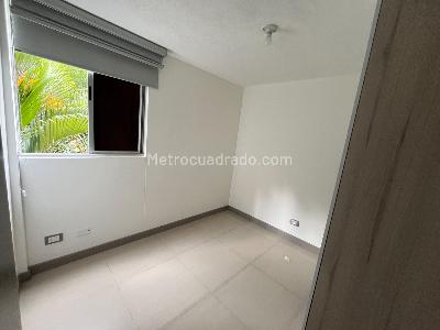 Apartamento en venta en Calasanz, Medellín · foto 8 de 12