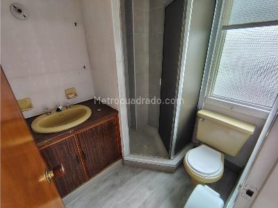 Apartamento de 3 alcobas en venta en Alhambra, Bogotá, 110 m² · foto 18 de 20
