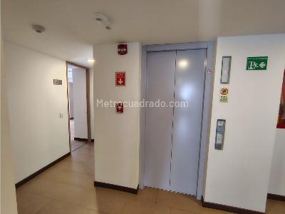Apartaestudio en venta en Marly, Bogotá, 29 m² · foto 18 de 20