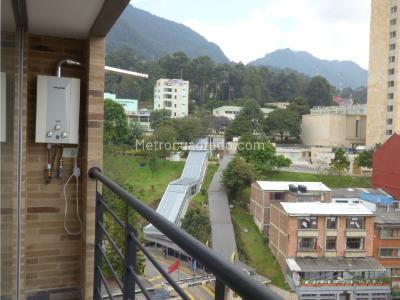 Apartaestudio en venta en Chapinero, Bogotá, 48 m² · foto 3 de 20