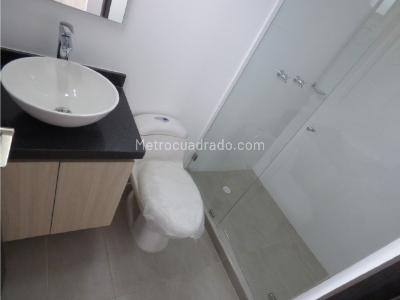 Apartaestudio en venta en Chapinero, Bogotá, 48 m² · foto 8 de 20