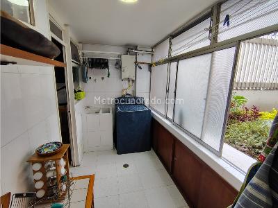 Apartamento de 2 alcobas en venta en Los Alcazares, Bogotá, 82 m² · foto 17 de 20