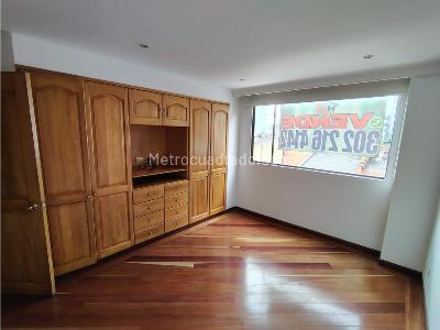 Apartamento de 3 alcobas en venta en Chico, Bogotá, 93 m² · foto 11 de 20