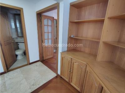 Apartamento de 3 alcobas en venta en Chico, Bogotá, 93 m² · foto 19 de 20