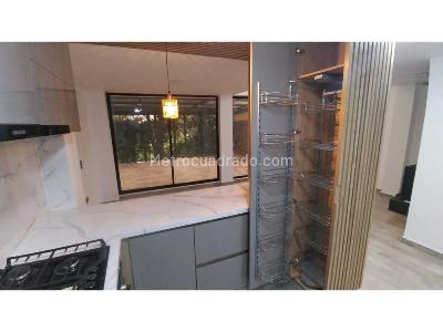 Casa de 4 alcobas en venta en Canelon Colegio Cambridge, Cajicá, 200 m² · foto 8 de 20