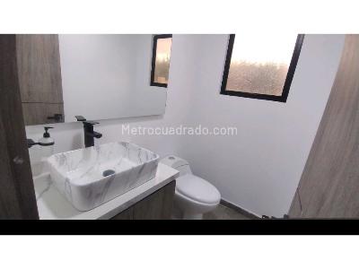 Casa de 4 alcobas en venta en Canelon Colegio Cambridge, Cajicá, 200 m² · foto 14 de 20