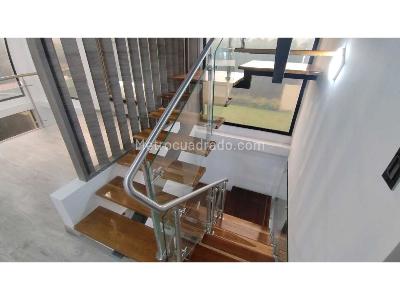 Casa de 4 alcobas en venta en Canelon Colegio Cambridge, Cajicá, 200 m² · foto 15 de 20