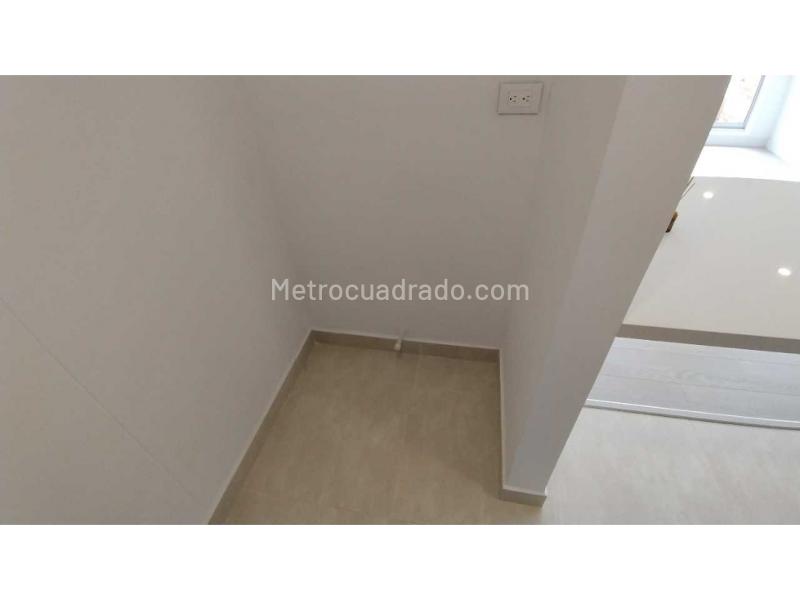 Piso – Cajicá, Calahorra - Más