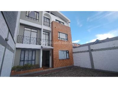Casa de 4 alcobas en venta en Centro, Chía, 275 m² · foto 4 de 20