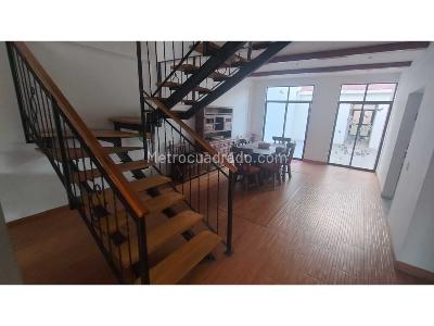 Casa de 4 alcobas en venta en Centro, Chía, 275 m² · foto 6 de 20