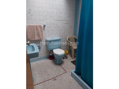 Casa de 5 alcobas en venta en J Vargas, Bogotá, 296 m² · foto 8 de 16
