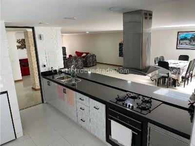 Apartamento de 4 alcobas en venta en Bella Suiza, Bogotá, 280 m² · foto 10 de 20