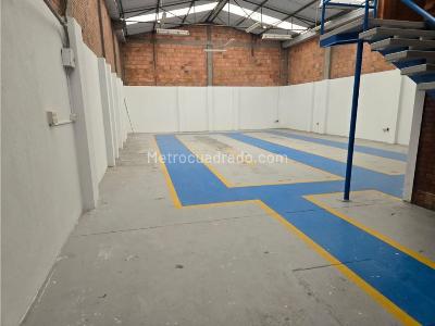 Warehouse for rent in Toberin, Bogotá