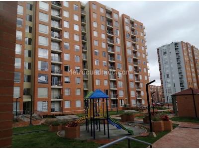 Apartamento de 3 alcobas en venta en Gran Granada, Bogotá, 81 m² · foto 4 de 11