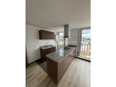 Apartamento de 1 alcoba en venta en Prado Veraniego, Bogotá, 46 m² · foto 3 de 8