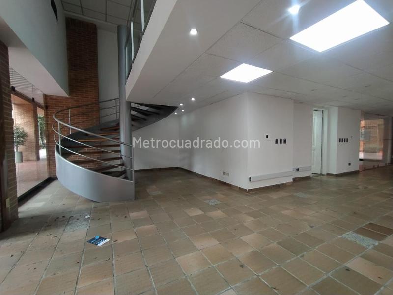 Local Comercial en Arriendo, Parque Central Bavaria, Bogotá D.C. - Widok 5