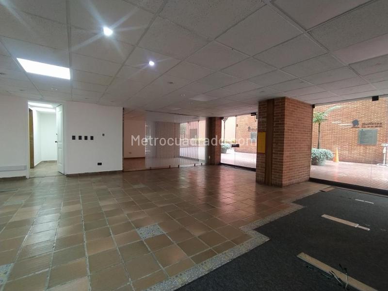 Local Comercial en Arriendo, Parque Central Bavaria, Bogotá D.C. - Więcej