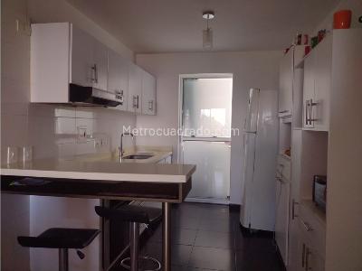 Apartamento en venta en Milan, Manizales · foto 8 de 18