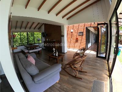 Casa de 4 alcobas en venta en San Peregrino, Manizales, 300 m² · foto 14 de 20