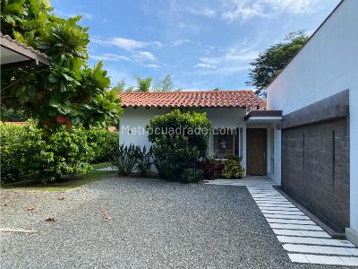 Casa de 4 alcobas en venta en Kilometro 36 Via Manizales Medellin, Manizales, 1330 m² · foto 19 de 19