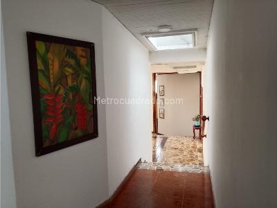 Casa de 4 alcobas en venta en Guayacanes, Manizales, 364 m² · foto 15 de 20