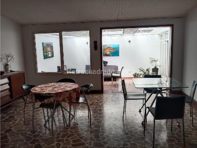 Casa de 4 alcobas en venta en Guayacanes, Manizales, 364 m² · foto 6 de 20