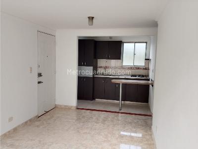 Apartamento de 3 alcobas en venta en Castilla, Manizales, 60 m² · foto 2 de 20