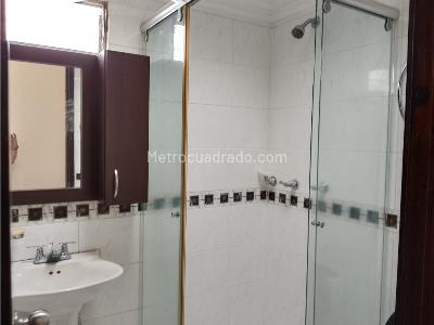 Apartamento de 3 alcobas en venta en Castilla, Manizales, 60 m² · foto 8 de 20