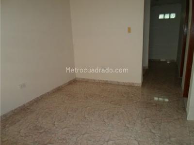 Casa de 3 alcobas en arriendo en La Carola, Manizales, 90 m² · foto 4 de 13
