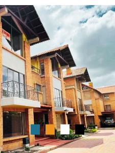 Casa de 5 alcobas en venta en Santa Cecilia 2, Chía, 251 m² · foto 2 de 10