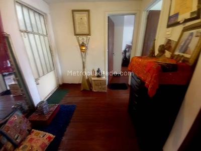 Casa de 5 alcobas en venta en Teusaquillo, Bogotá, 392 m² · foto 16 de 19