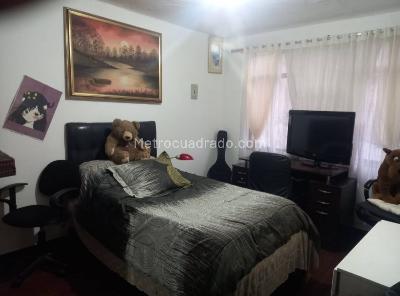 Casa de 5 alcobas en venta en Teusaquillo, Bogotá, 392 m² · foto 18 de 19