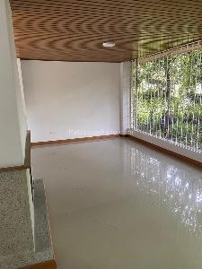 Apartamento en venta en Santa Barbara Central, Bogotá · foto 3 de 20