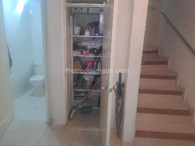 Casa de 5 alcobas en venta en La Esmeralda, Bogotá, 514 m² · foto 10 de 20