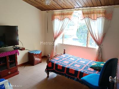 Casa de 5 alcobas en venta en Normandia, Bogotá, 316 m² · foto 13 de 20