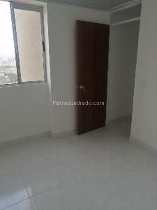 Apartamento de 2 alcobas en venta en El Tunal, Bogotá, 46 m² · foto 3 de 8