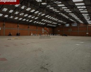 Warehouse for rent in MONTEVIDEO, Bogotá