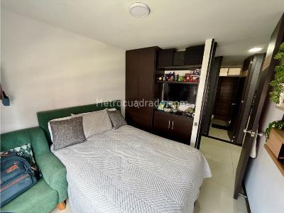 Apartamento de 3 alcobas en venta en Ciudad Jardin, Cali, 74 m² · foto 10 de 19