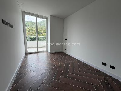 Apartamento de 3 alcobas en venta en Santa Monica, Cali, 200 m² · foto 11 de 20