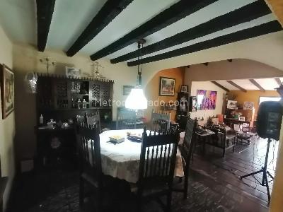 Casa de 3 alcobas en venta en La Merced, Cali, 186 m² · foto 5 de 14