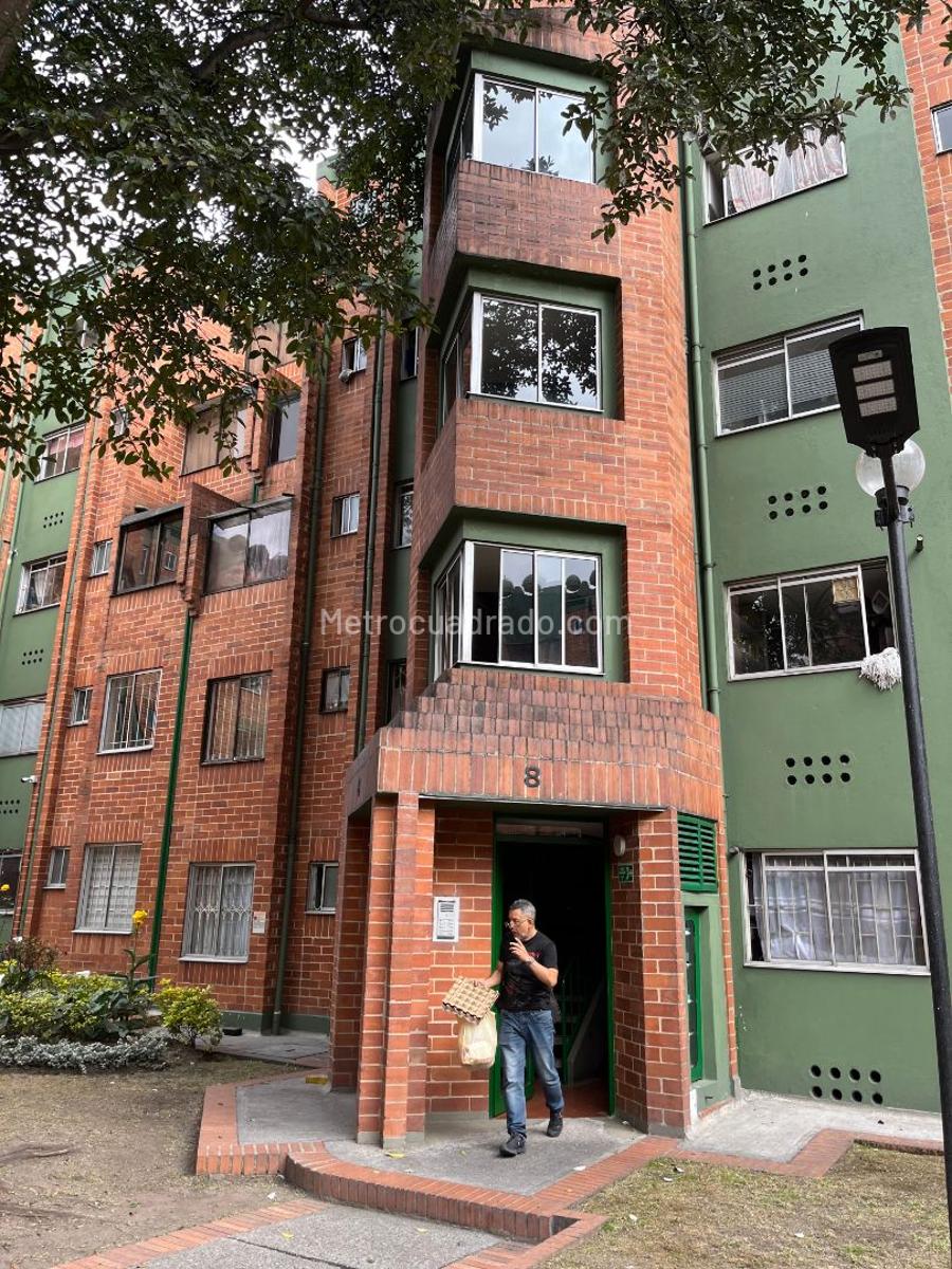 Apartamento en Arriendo  CIUDAD SALITRE