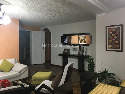 Apartamento de 3 alcobas en venta en Nueva Santa Fe, Bogotá, 107 m² · foto 4 de 11
