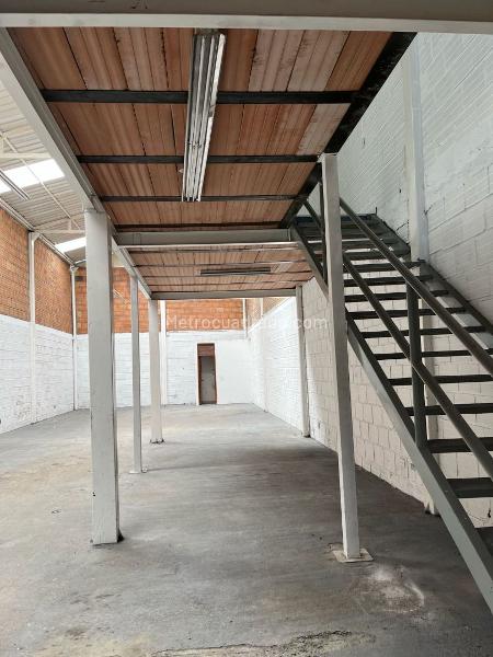 Bodega en Arriendo, SIMON BOLIVAR, Bogotá D.C. - Mehr