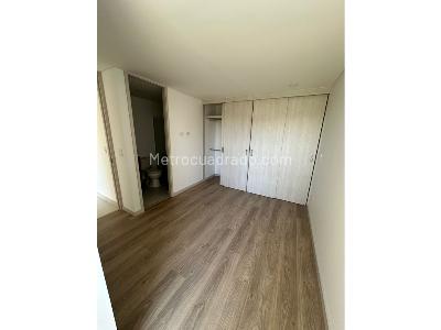 Apartamento de 3 alcobas en venta en Santa Catalina, Itagüí, 71 m² · foto 11 de 15