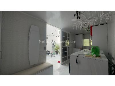 Casa de 3 alcobas en venta en San Jose, Envigado, 200 m² · foto 12 de 20