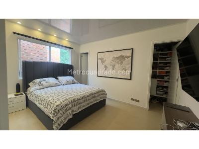 Casa de 3 alcobas en venta en San Jose, Envigado, 200 m² · foto 13 de 20