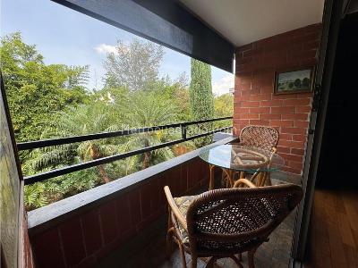 Casa de 3 alcobas en venta en La Sebastiana, Envigado, 251 m² · foto 10 de 18