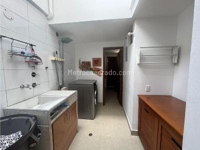 Casa de 3 alcobas en venta en La Sebastiana, Envigado, 251 m² · foto 12 de 18