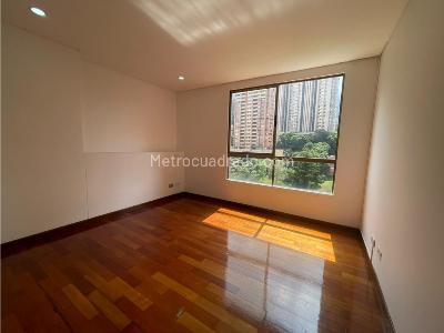 Apartamento de 3 alcobas en venta en La Calera, Medellín, 171 m² · foto 4 de 20
