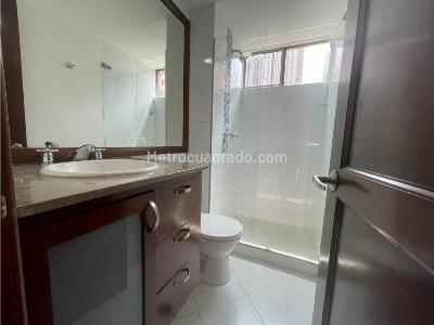Apartamento de 3 alcobas en venta en La Calera, Medellín, 171 m² · foto 10 de 20